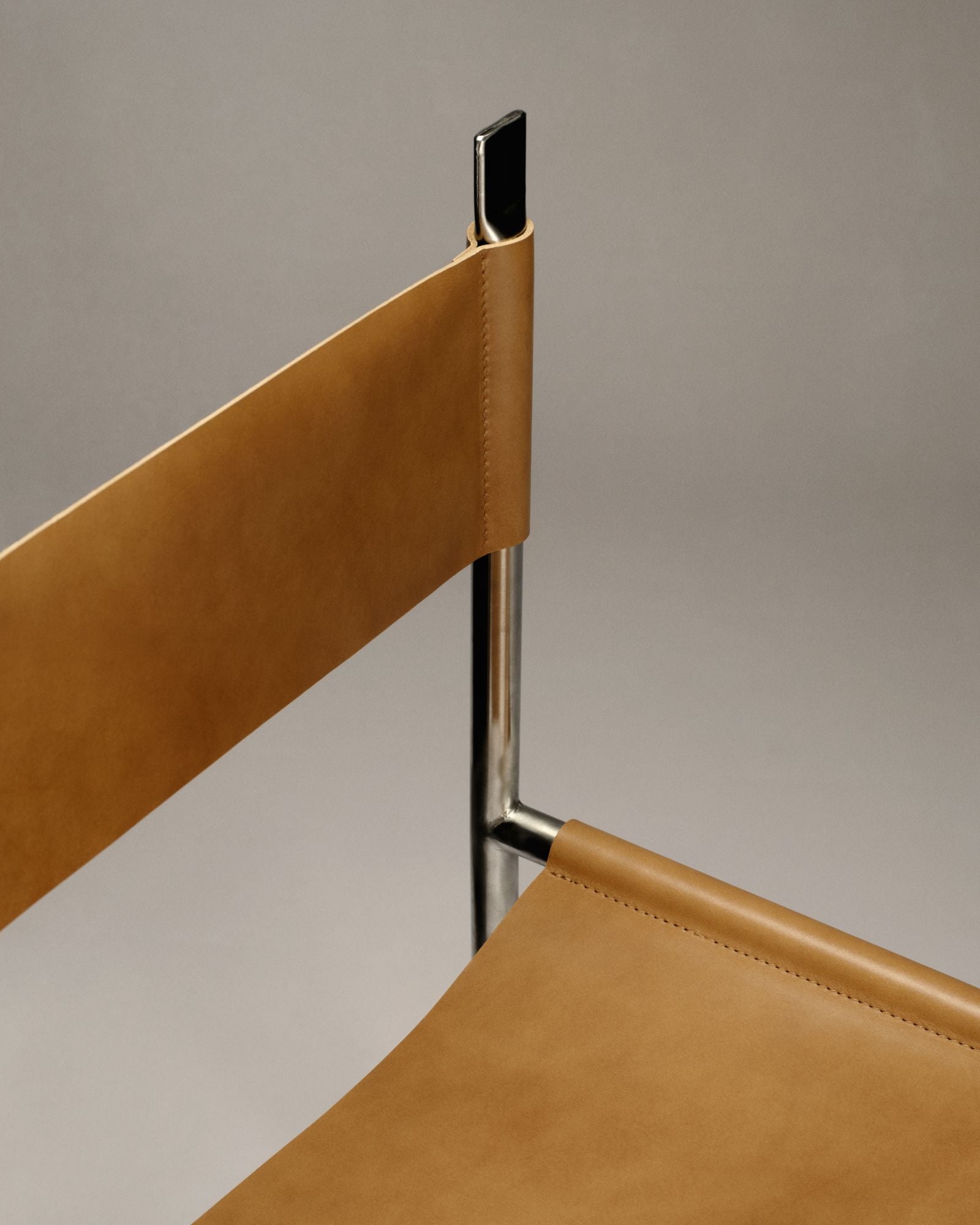 DIMORE - Chaise en cuir de vachette -Yves Salomon Editions