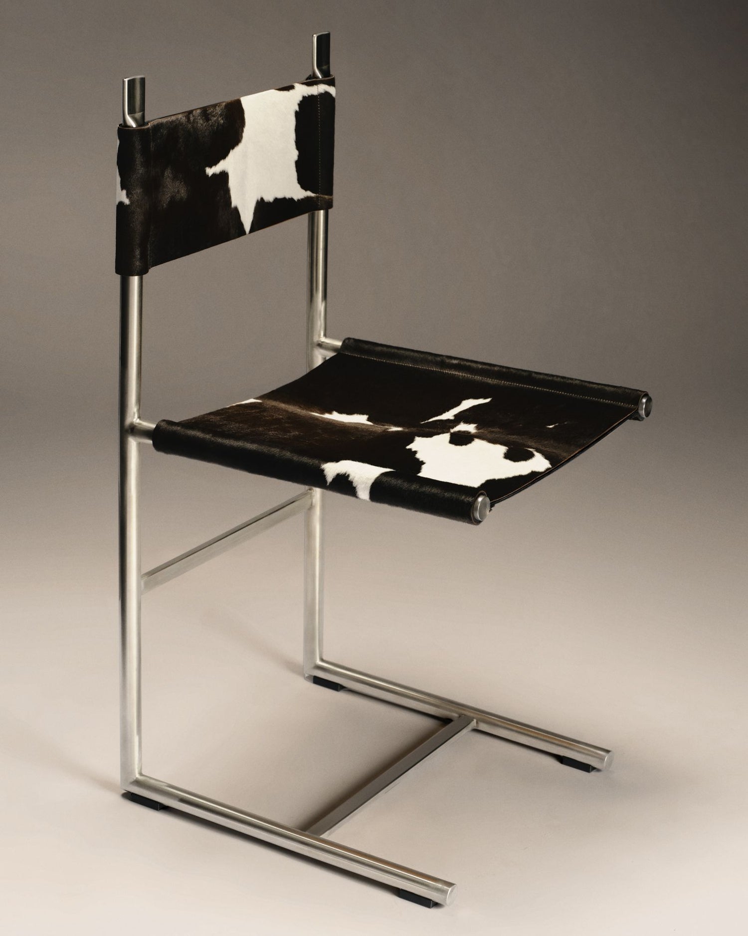 DIMORE - Chaise en veau -Yves Salomon Editions