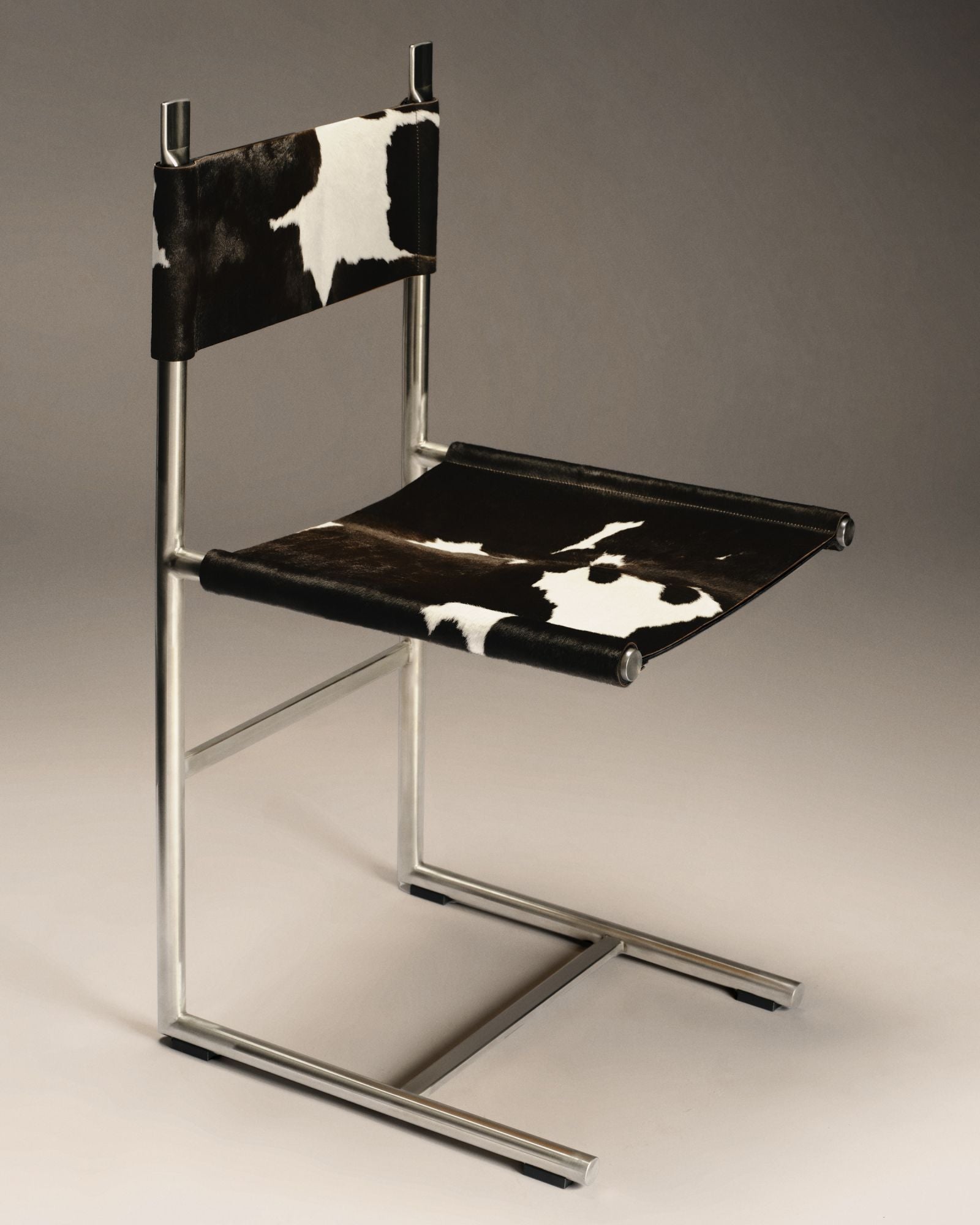 DIMORE - Chaise en veau -Yves Salomon Editions