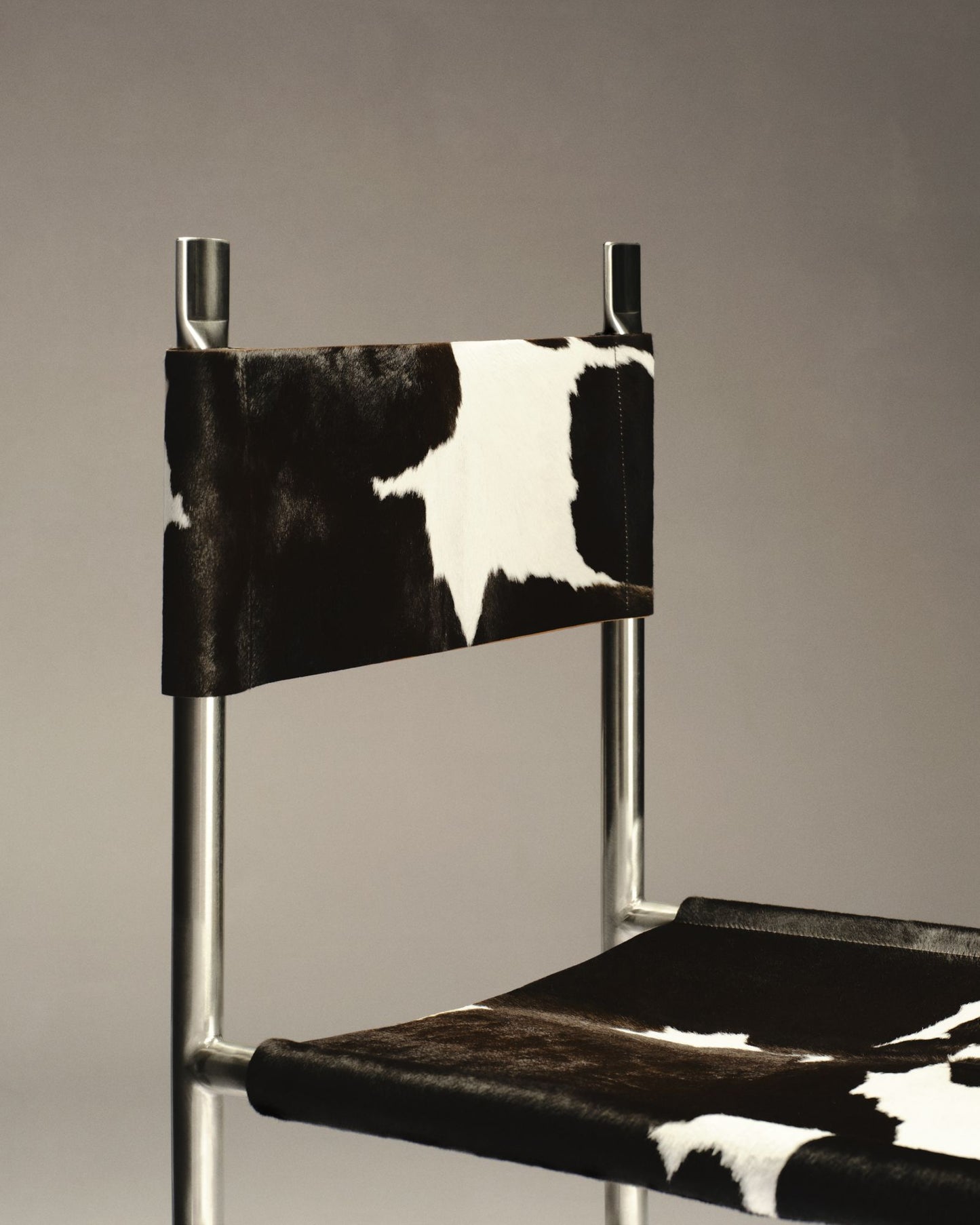 DIMORE - Chaise en veau -Yves Salomon Editions