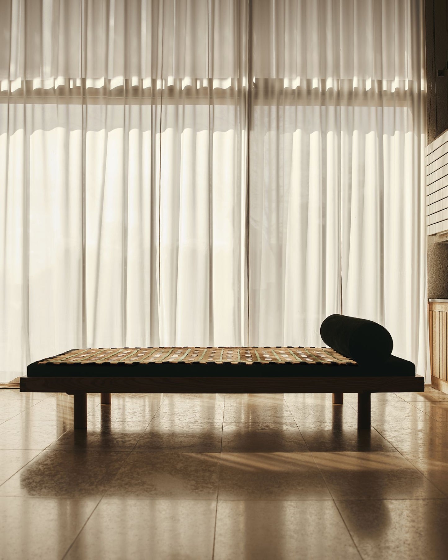 PIERRE CHAPO - Daybed L01 -Yves Salomon Editions