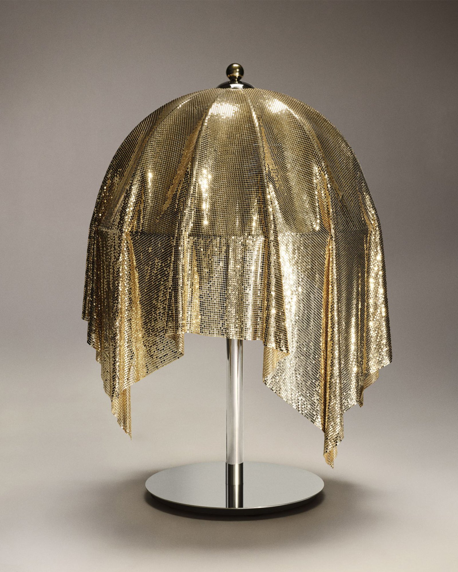 DIMORE - Lampe de tale en maille et laiton -Yves Salomon Editions