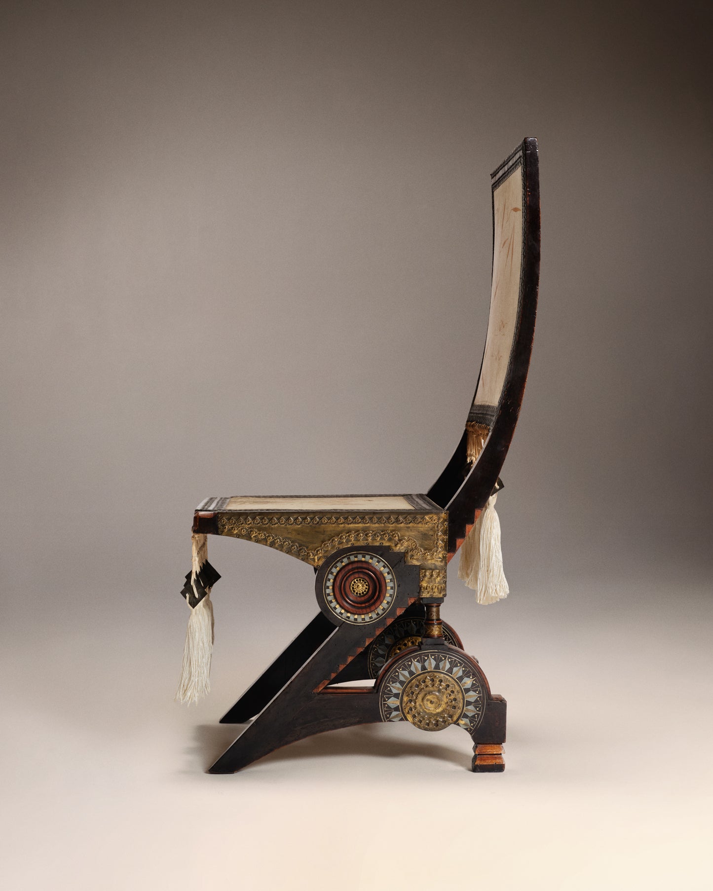 VINTAGE CARLO BUGATTI - Chaise