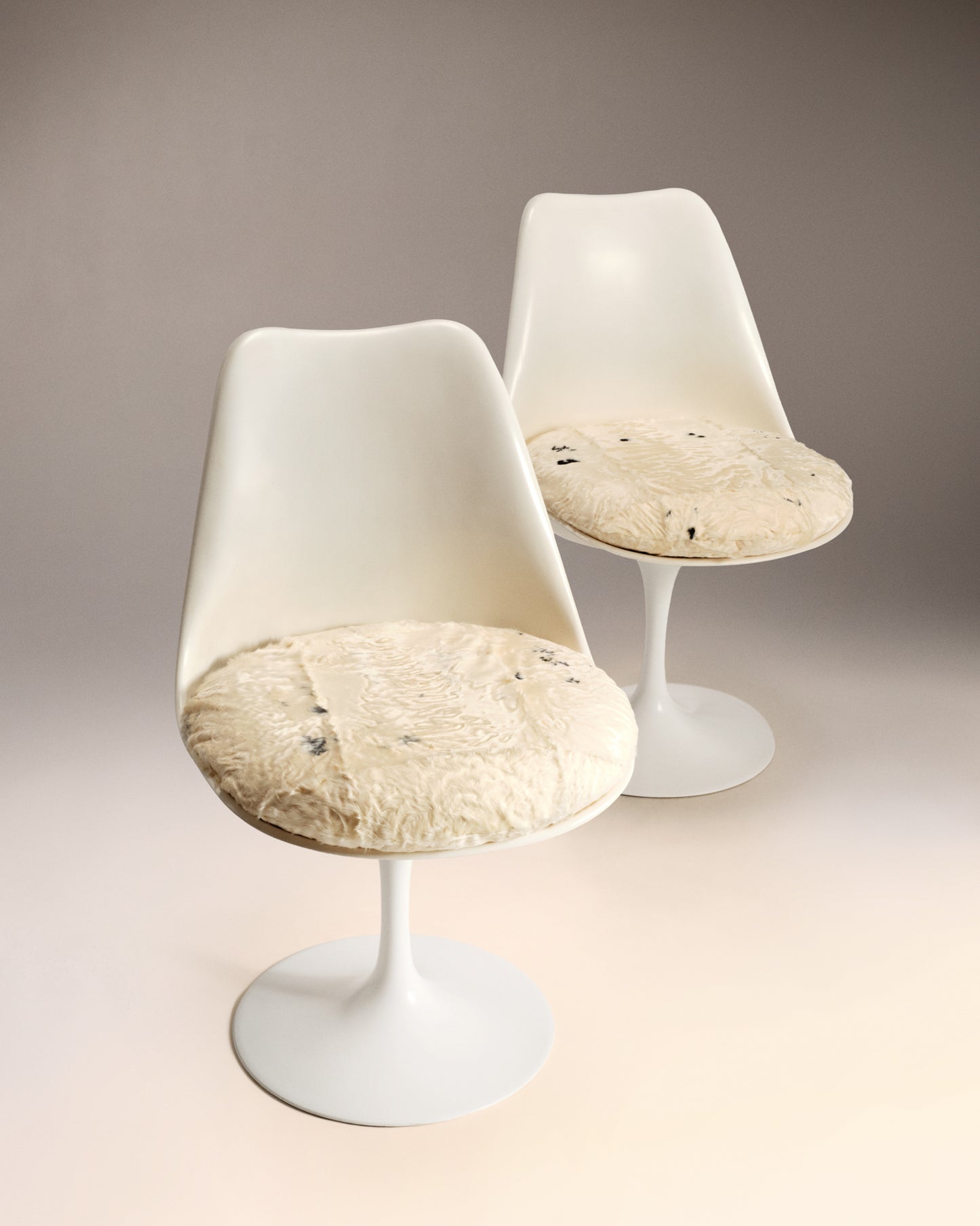 EERO SAARINEN - Chair