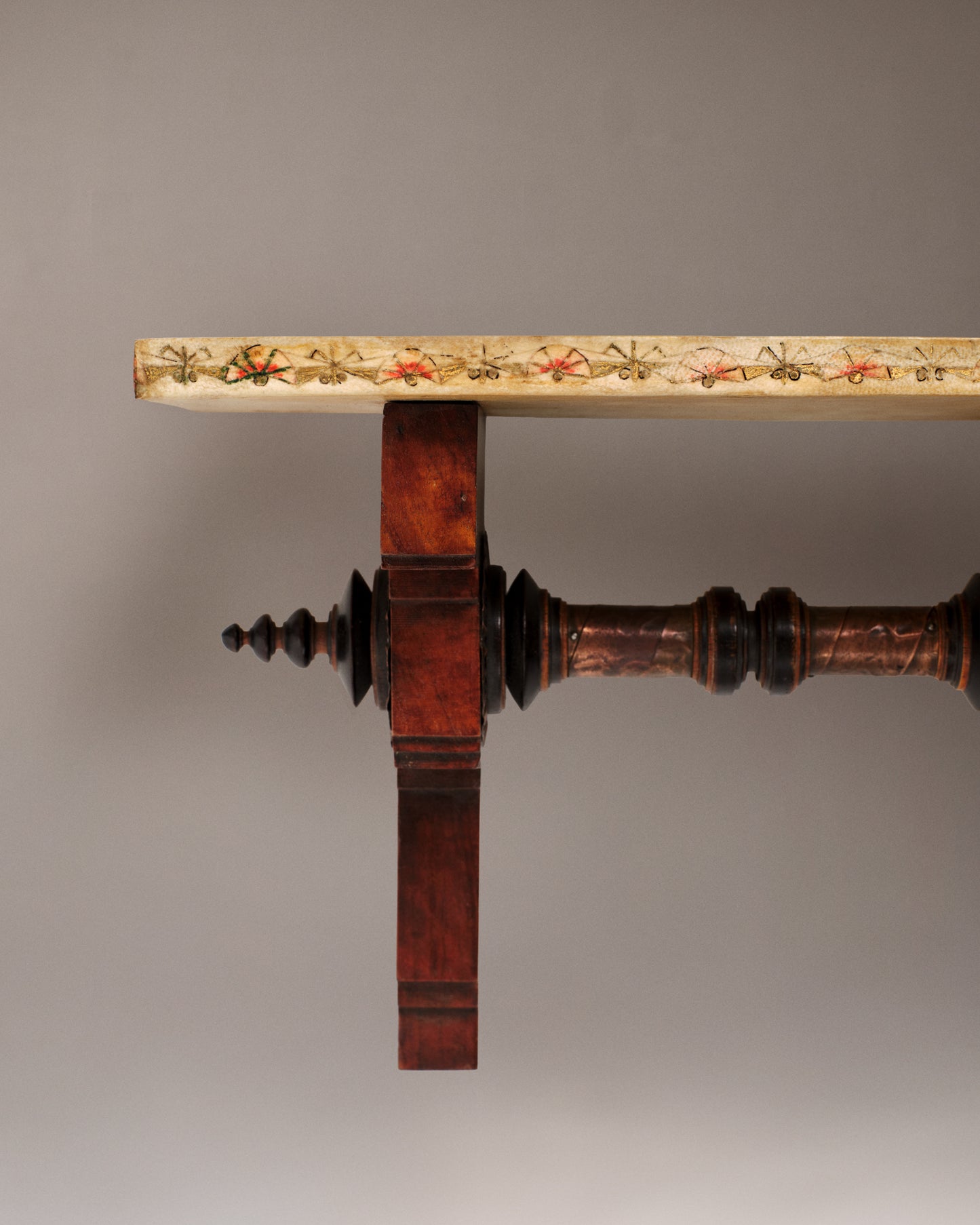 VINTAGE CARLO BUGATTI - Etagère